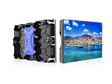 在購物中心，安裝LED顯示屏應(yīng)該怎么選擇型號呢？