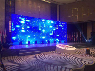 酒店會(huì)議廳小間距顯示屏案例